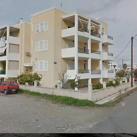 Semi-basement 50sqm Near Citycenter Apartmán *