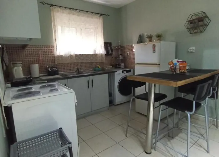 Semi-basement 50sqm Near Citycenter * İstanköy