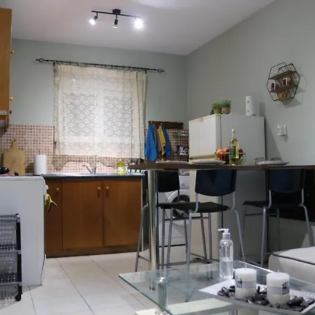 Semi-basement 50sqm Near Citycenter *