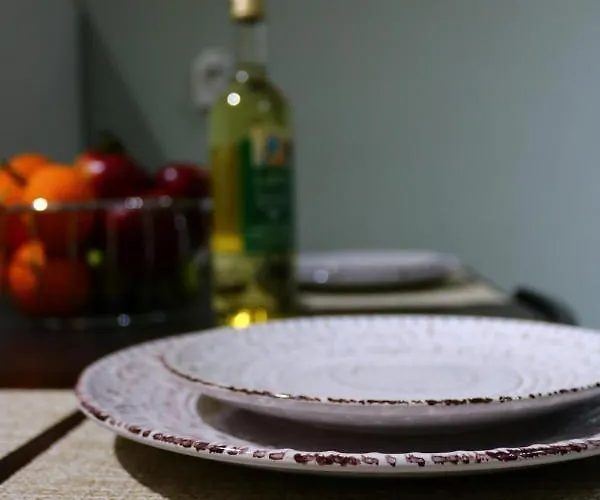 Lägenhet Semi-basement 50sqm Near Citycenter Kos